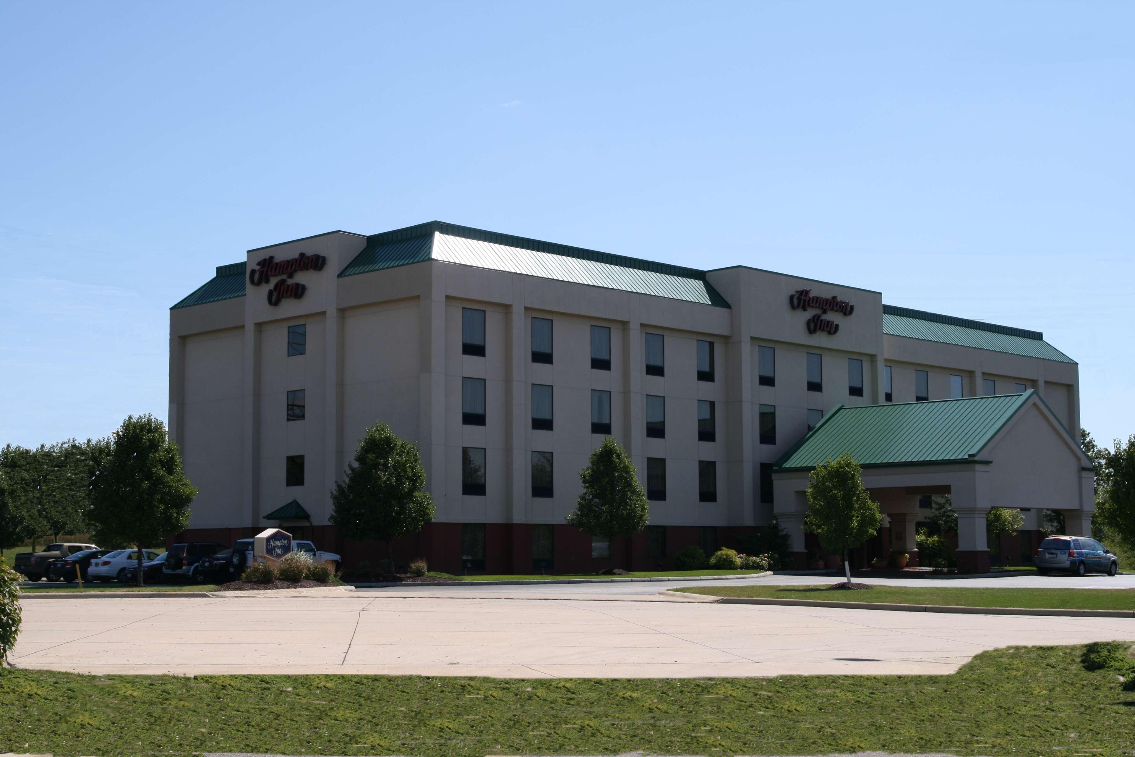 Hampton Inn Cleveland-Airport/Tiedeman Road Brooklyn Exterior photo