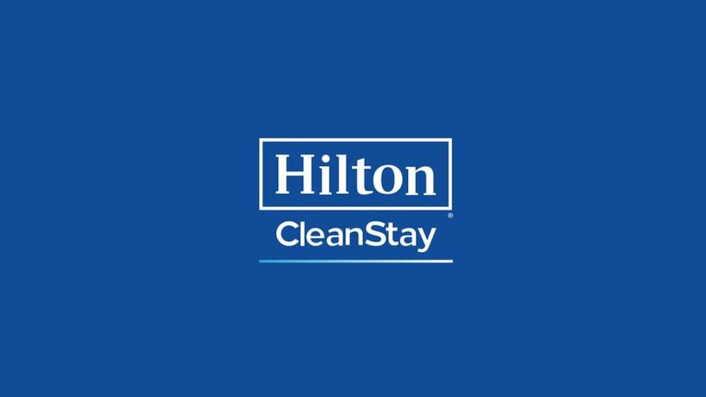 Hampton Inn Cleveland-Airport/Tiedeman Road Brooklyn Exterior photo