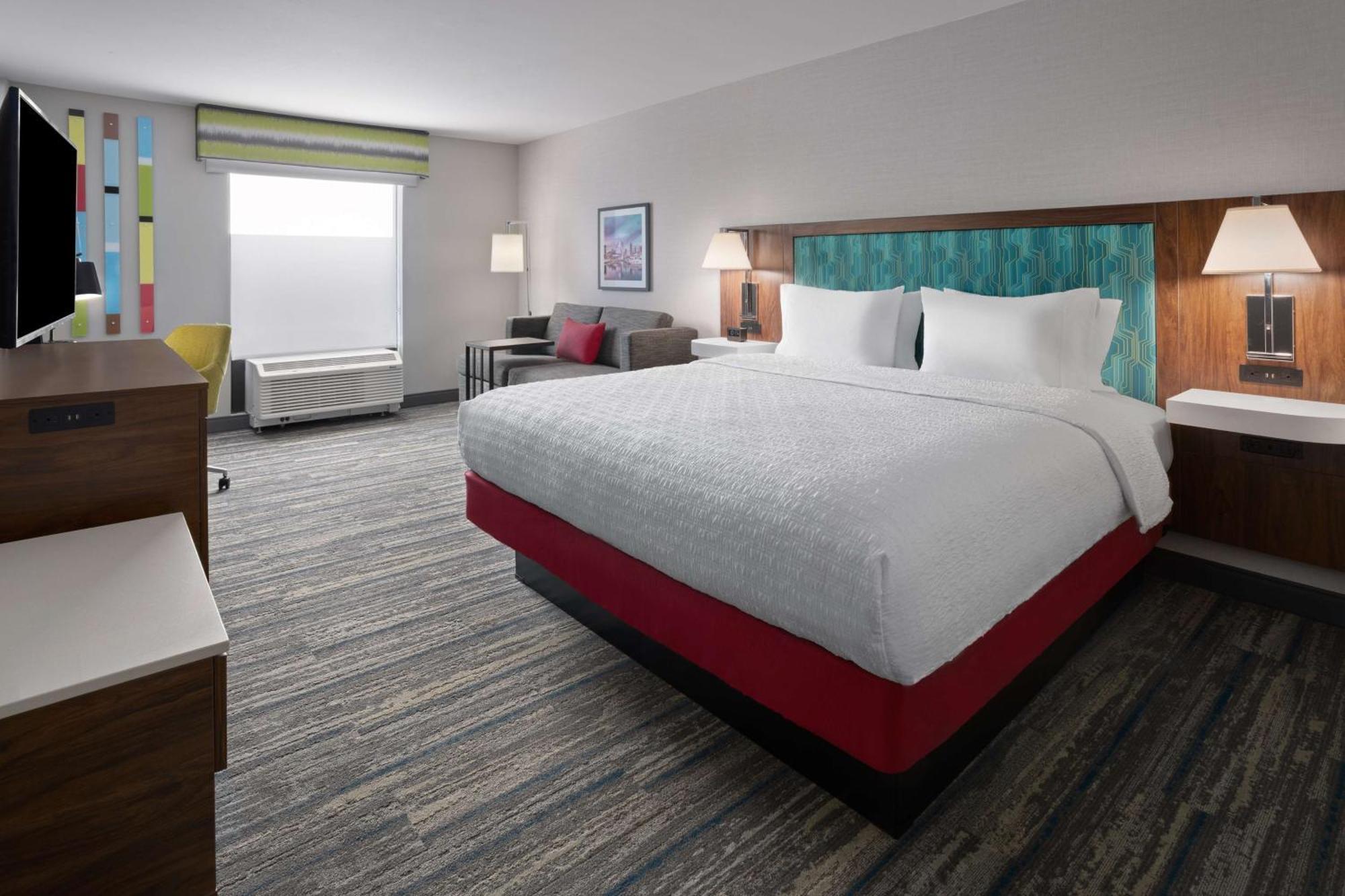 Hampton Inn Cleveland-Airport/Tiedeman Road Brooklyn Exterior photo